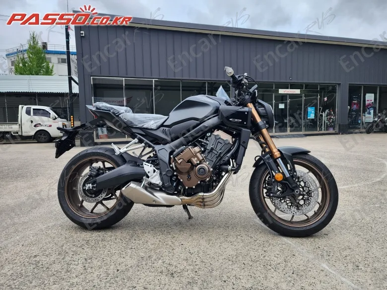 Honda Cb 650 R E-Clutch - фото 0