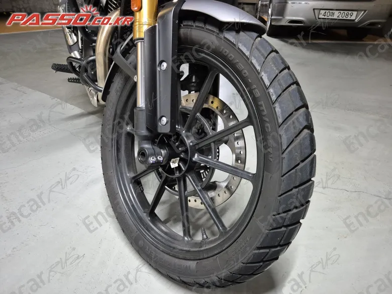 Triumph Scrambler 400 X - фото 4