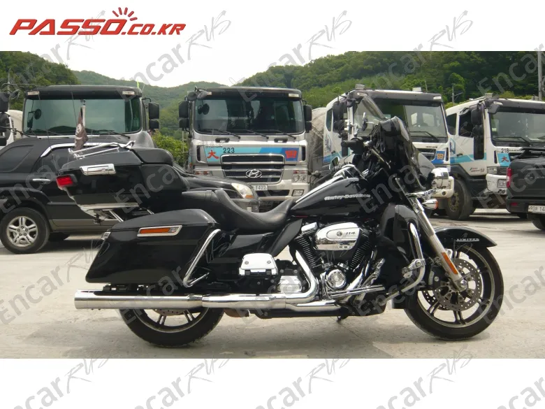 Harley-Davidson Flhtk Electra Glide Ultra Limited - фото 0