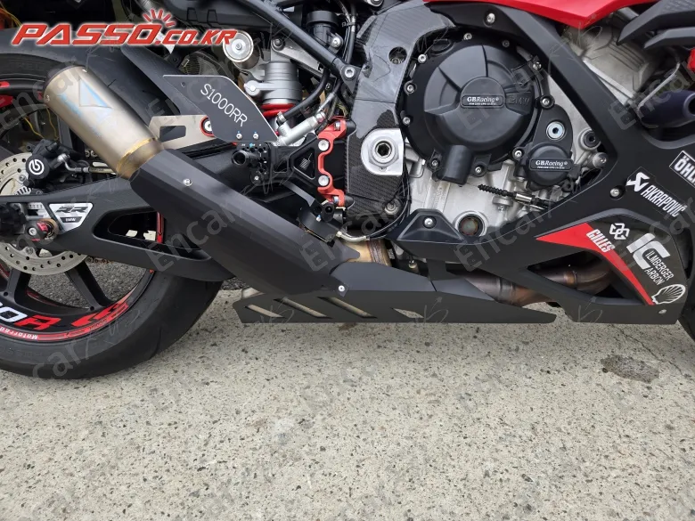 BMW S 1000 RR - фото 4