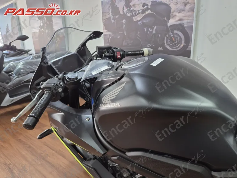 Honda Cbr 650 R E-Clutch - фото 3