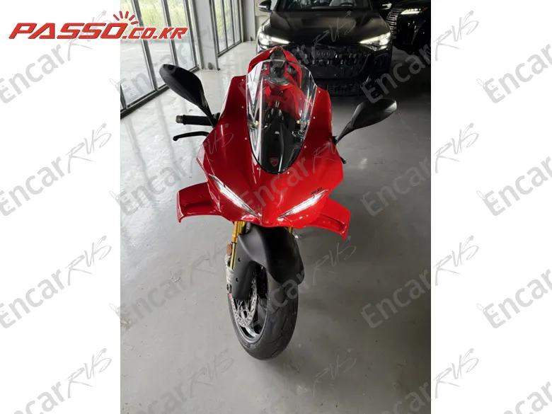 Ducati Panigale V4 S - фото 3