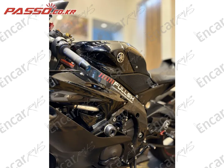 Yamaha Yzf R6 - фото 5