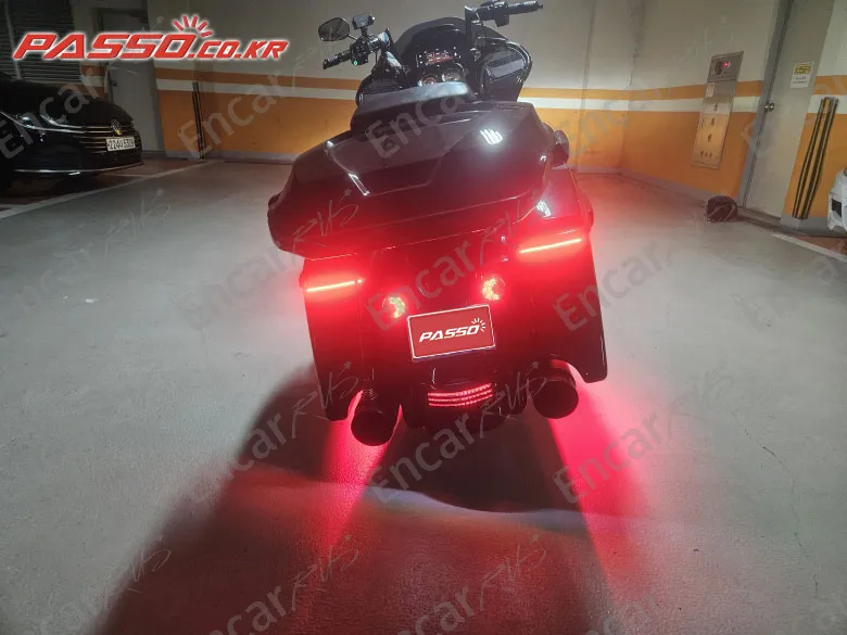 HARLEY-DAVIDSON ROAD GLIDE SPECIAL - фото 2