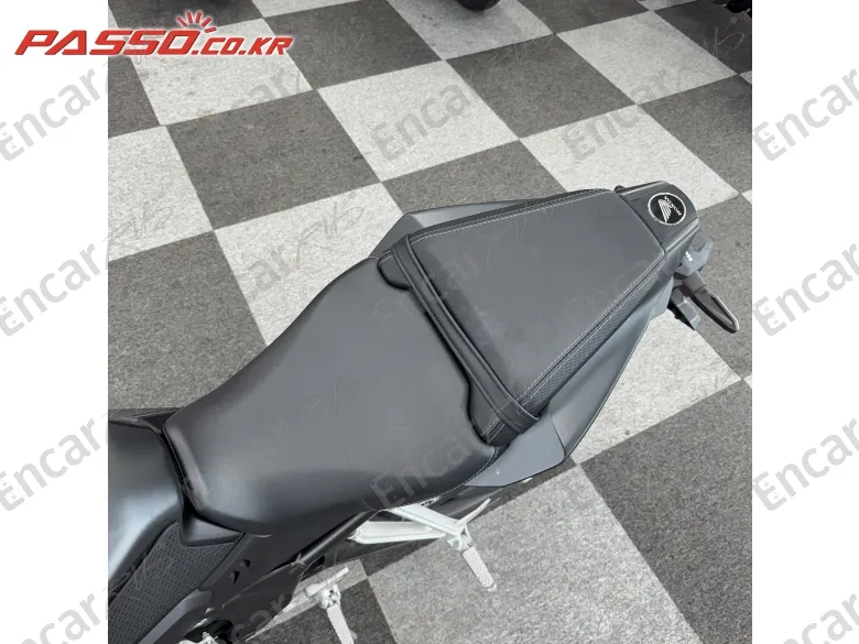 Honda Cb 650 R E-Clutch - фото 6