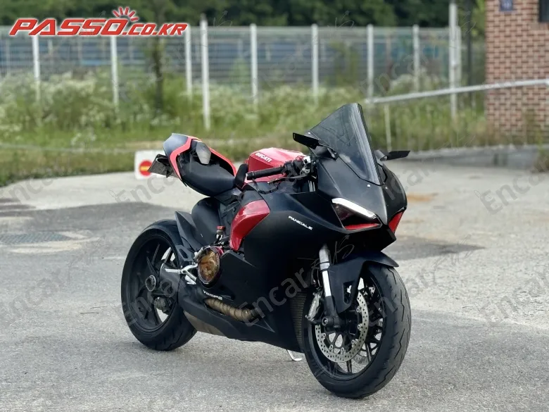 Ducati Panigale V2 - фото 6