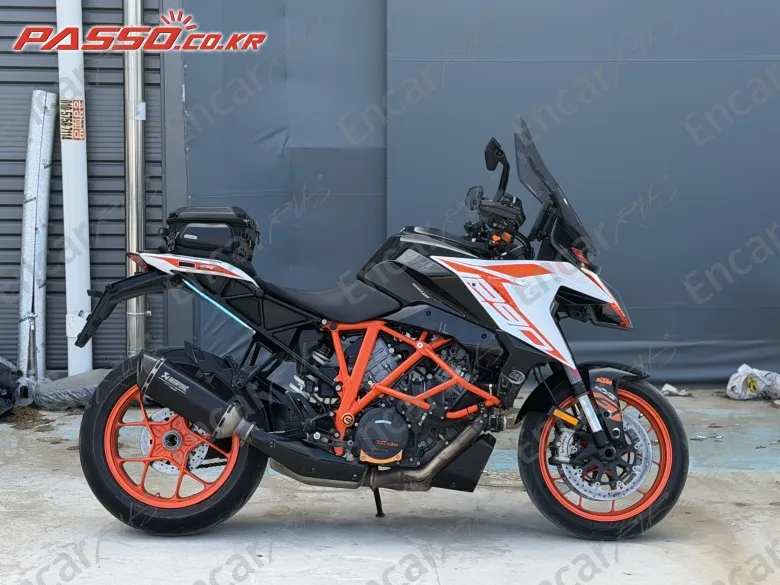 Ktm 1290 Super Duke Gt - фото 0