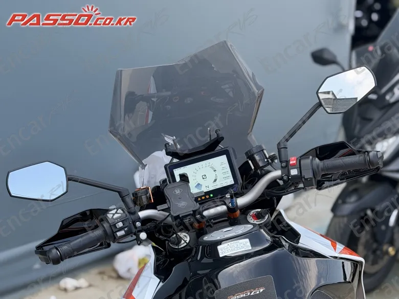 Ktm 1290 Super Duke Gt - фото 3