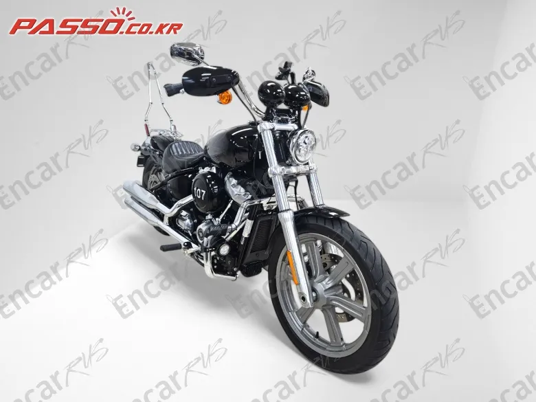 Harley-Davidson Softail Standard - фото 1