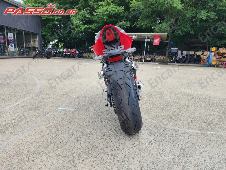 Honda Cbr 650 R E-Clutch - фото 2