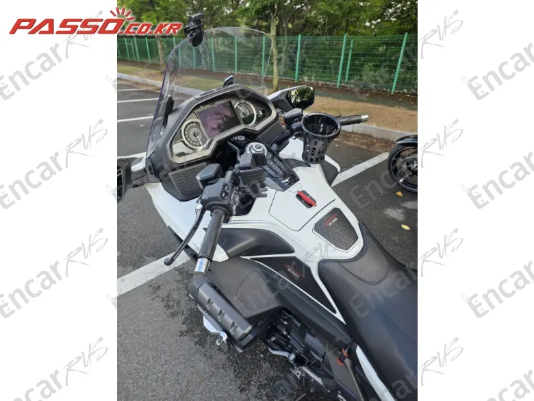 Honda Goldwing Mt - фото 3