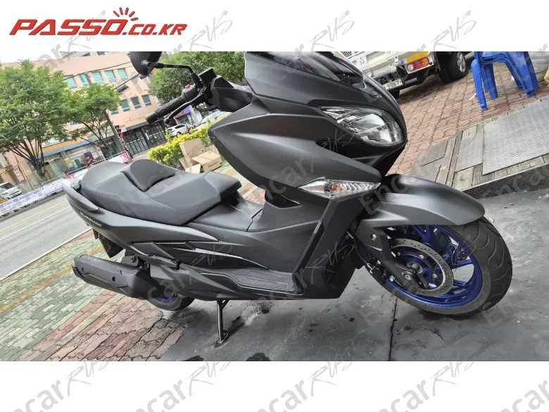 Suzuki Burgman 400 Abs - фото 0