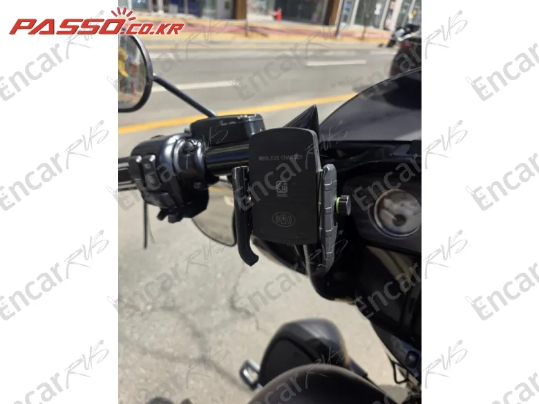 Harley-Davidson Flhx - фото 3