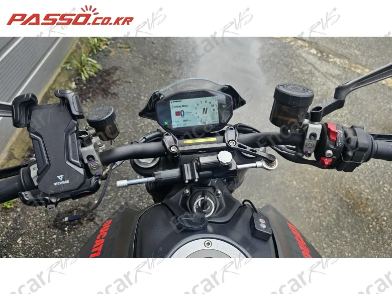 Ducati Monster 937 - фото 3
