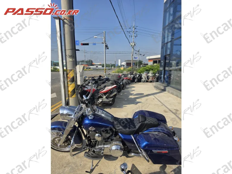 Harley-Davidson Flhrs - фото 1