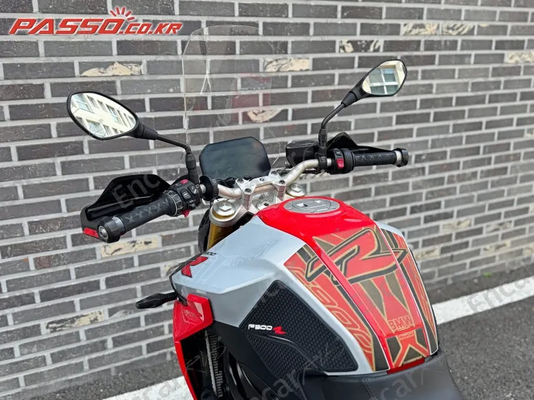Bmw F 900 R - фото 3