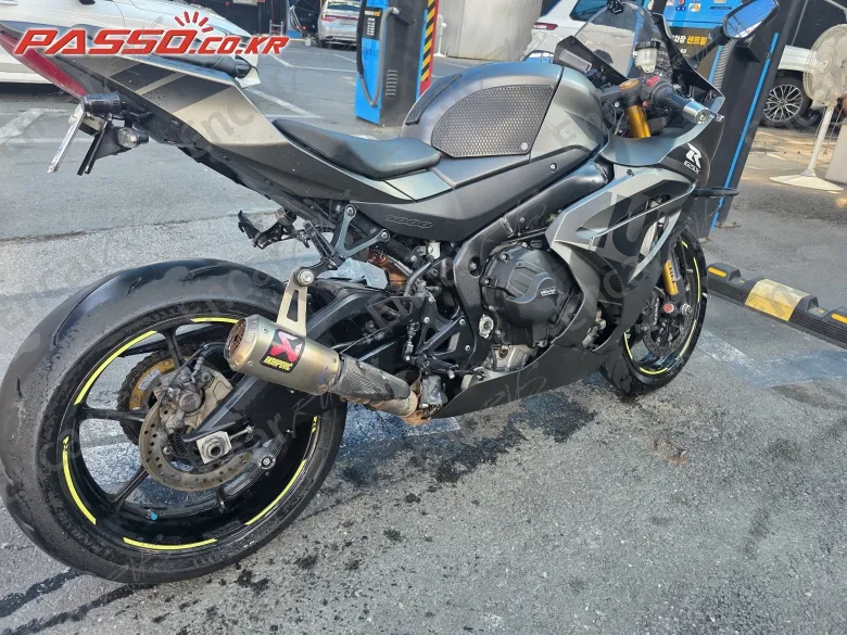 Suzuki Gsx R 1000 R - фото 0