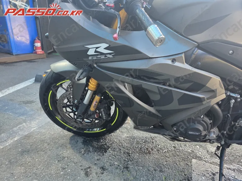 Suzuki Gsx R 1000 R - фото 4