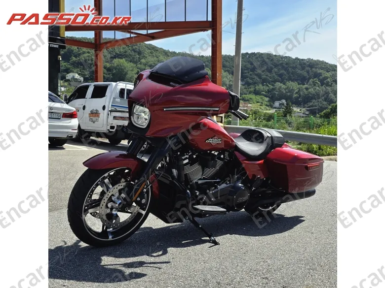 Harley-Davidson Flhx - фото 6
