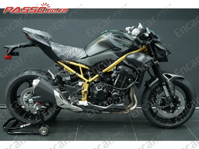 Kawasaki Z 900 Abs - фото 0
