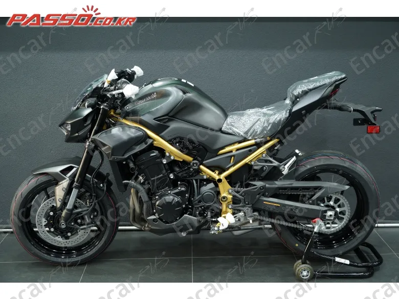 Kawasaki Z 900 Abs - фото 1