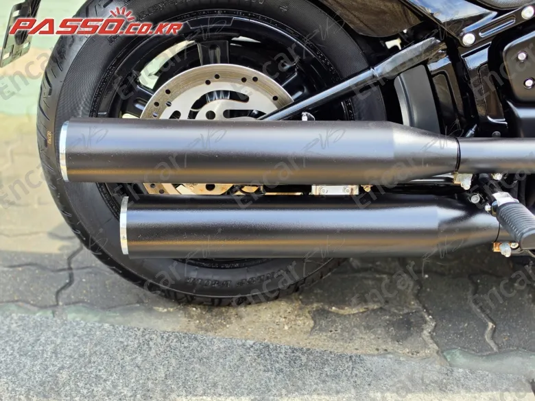 Harley-Davidson Street Bob 114 - фото 6