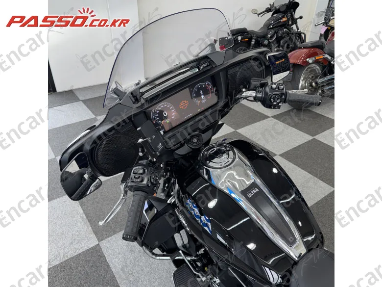 Harley-Davidson Street Glide Ultra - фото 3