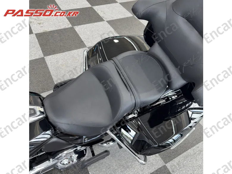 Harley-Davidson Street Glide Ultra - фото 6