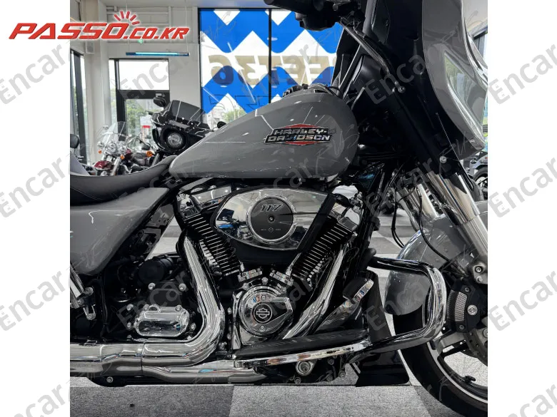Harley-Davidson Flhx - фото 4