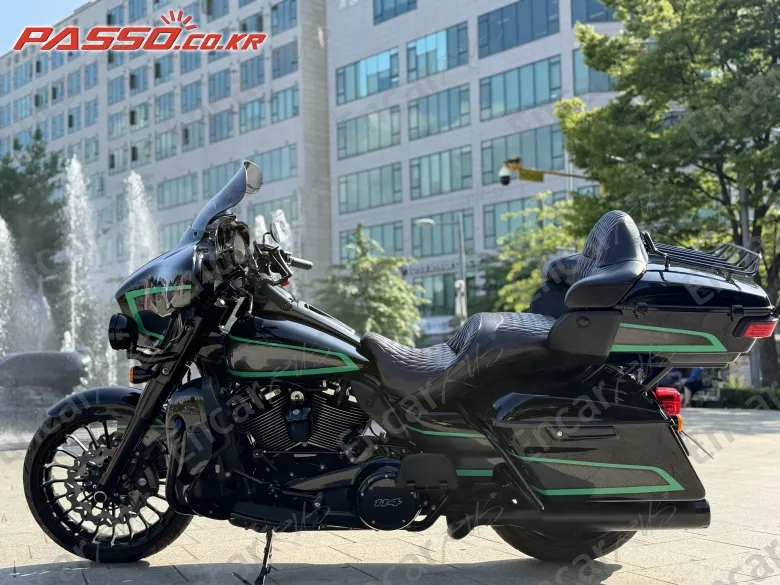Harley-Davidson Ultra Limited - фото 1