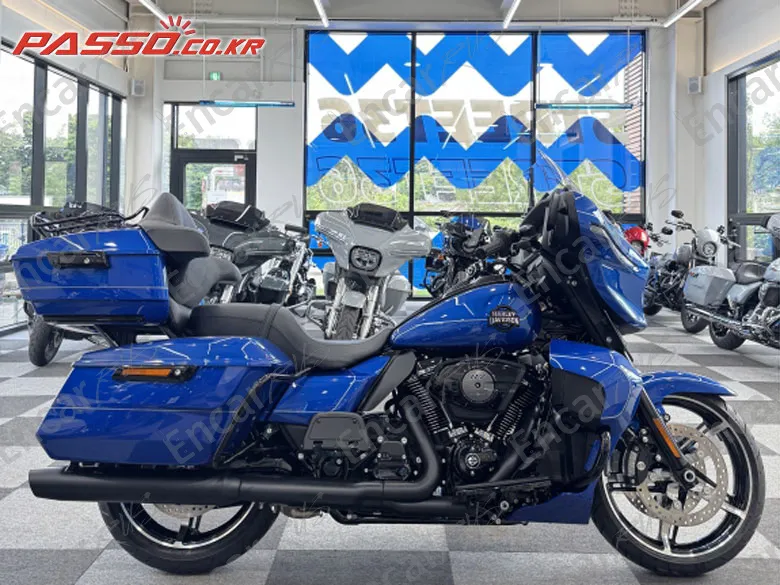 Harley-Davidson Street Glide Ultra - фото 0