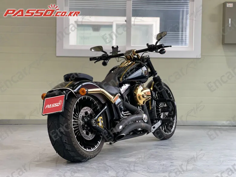 Harley-Davidson Breakout - фото 6