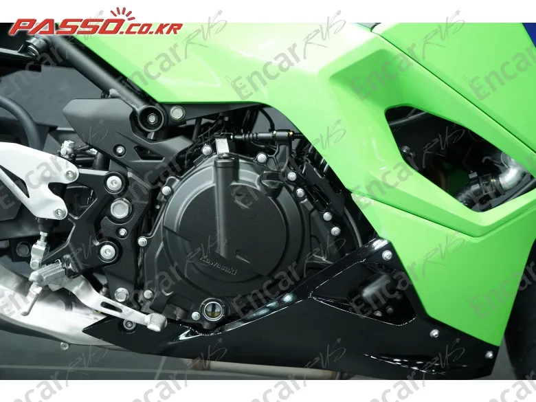 Kawasaki Zx 500 R - фото 4