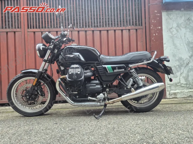 Moto Guzzi V7 Ⅲ Special - фото 0