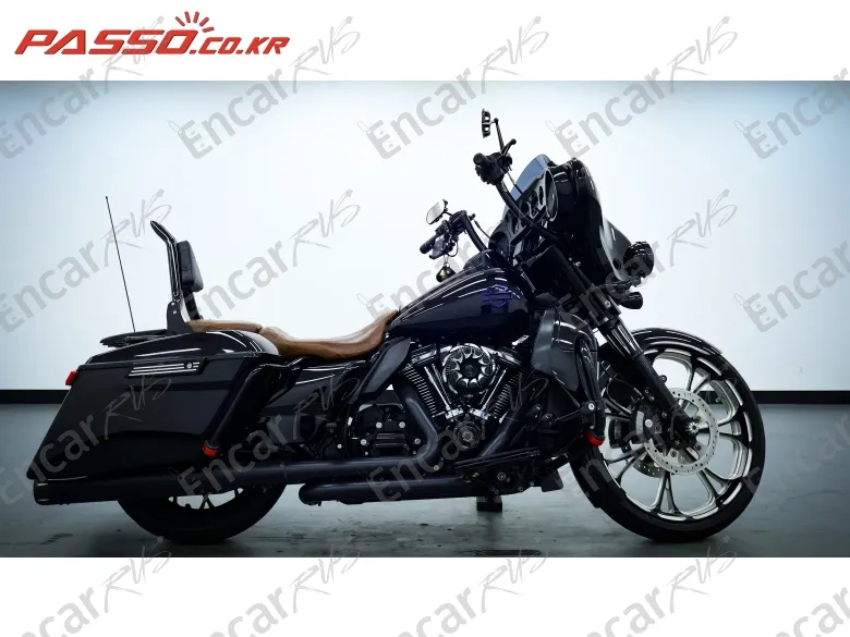 Harley-Davidson Flhx - фото 0