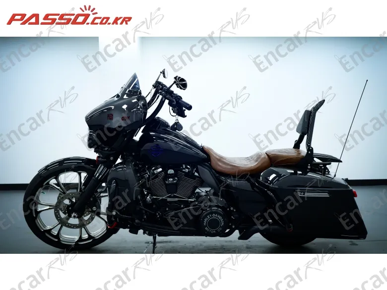 Harley-Davidson Flhx - фото 1