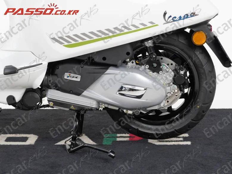 Vespa Sprint Tech 125 - фото 4