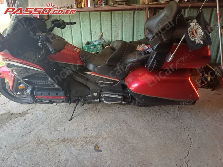 HONDA GOLDWING 1800 - фото 1