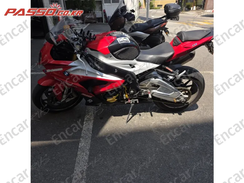 BMW S 1000 RR - фото 1