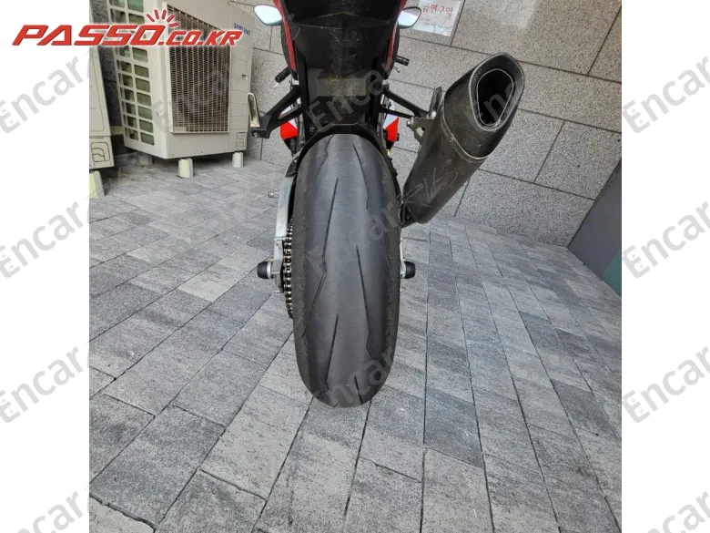 BMW S 1000 RR - фото 2