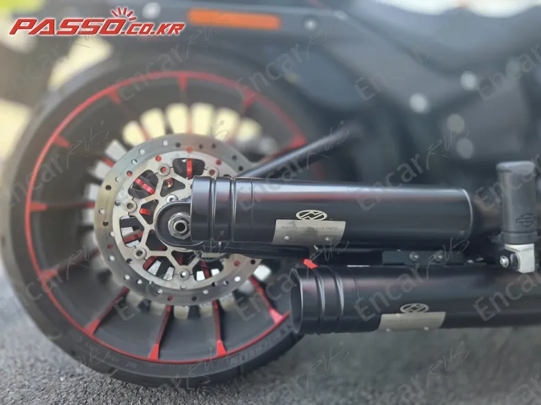 Harley-Davidson Breakout 117 - фото 6