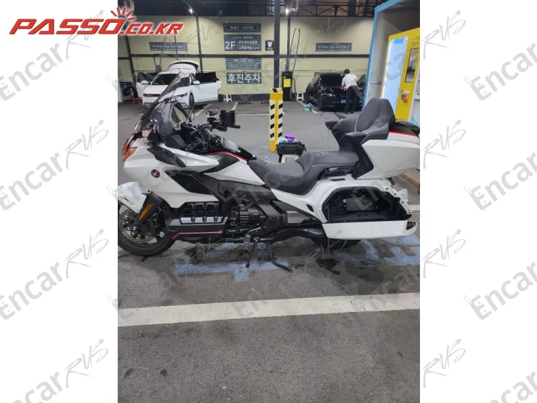 HONDA GOLDWING TOUR DCT AIRBAG - фото 4