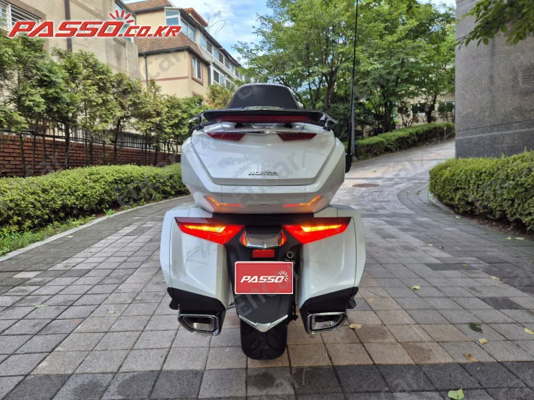 HONDA GOLDWING TOUR DCT AIRBAG - фото 2