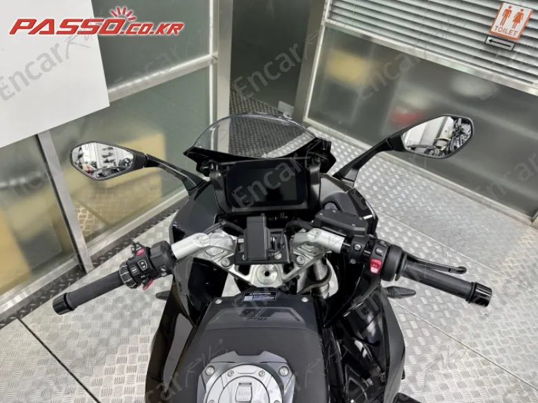 Bmw R 1300 Rs - фото 3