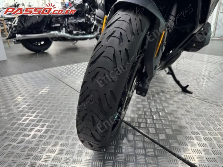 Bmw R 1300 Rs - фото 5