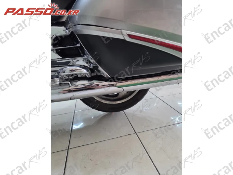 Honda Goldwing 1800 - фото 5