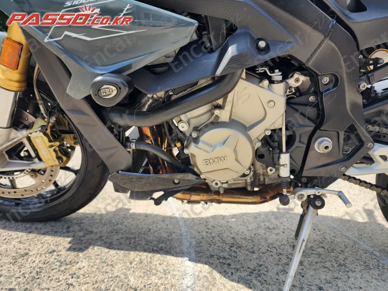 Bmw S 1000 R - фото 4