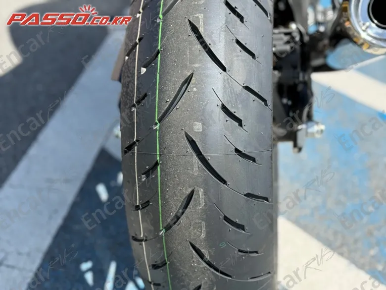 Kawasaki Z 900 Rs Se Abs - фото 5