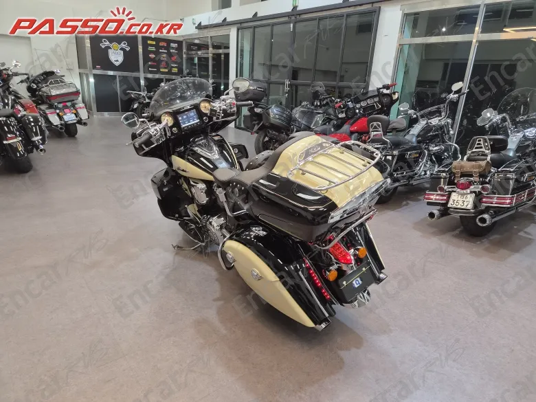 Indian Chief Roadmaster - фото 6