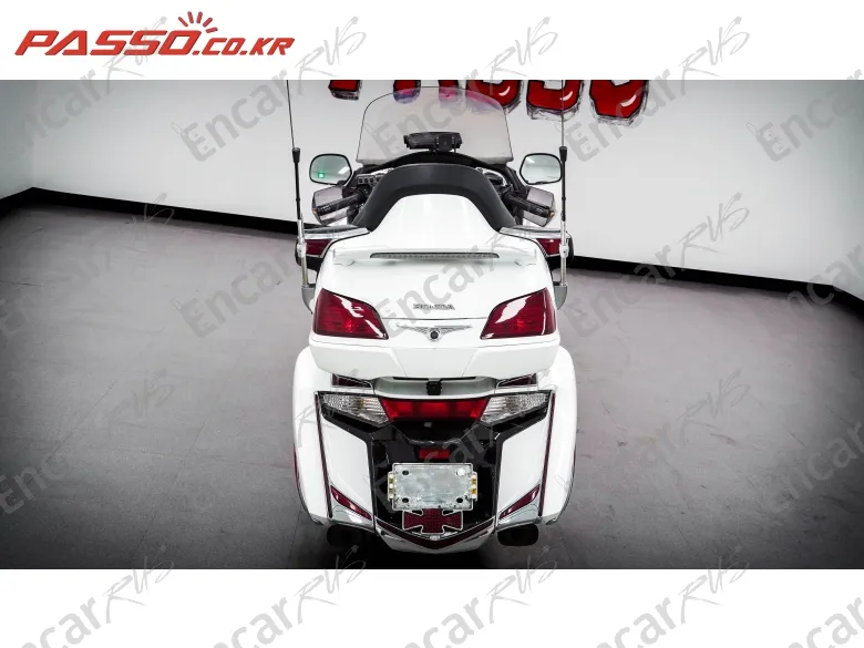 Honda Goldwing 1800 - фото 2
